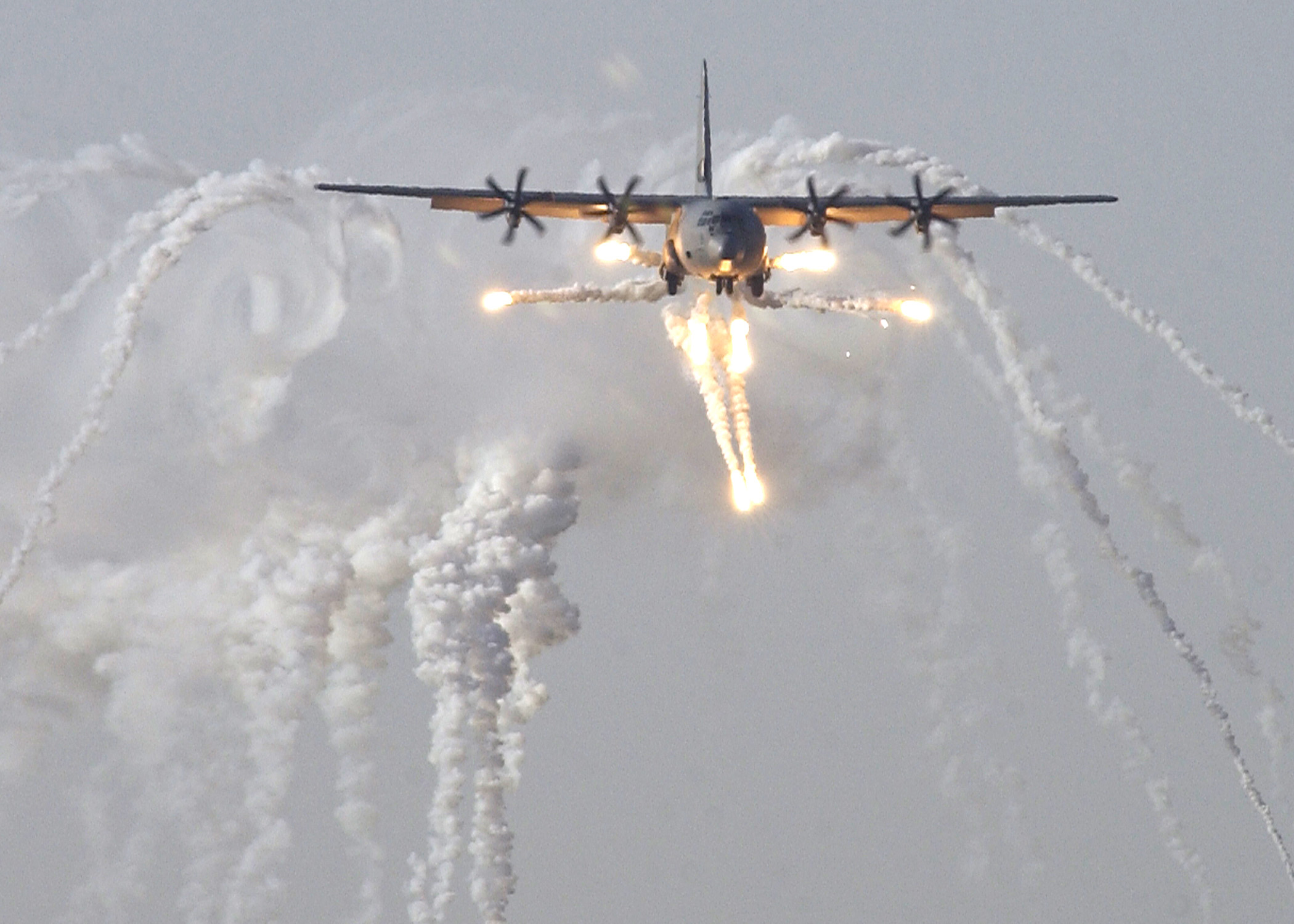 Hercules deploying counter measures in Iraq